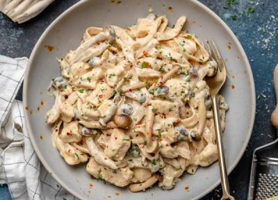 طرز تهیه پاستا ساده با مرغ و سس خامه ، پاستای آسان 30 دقیقه ای